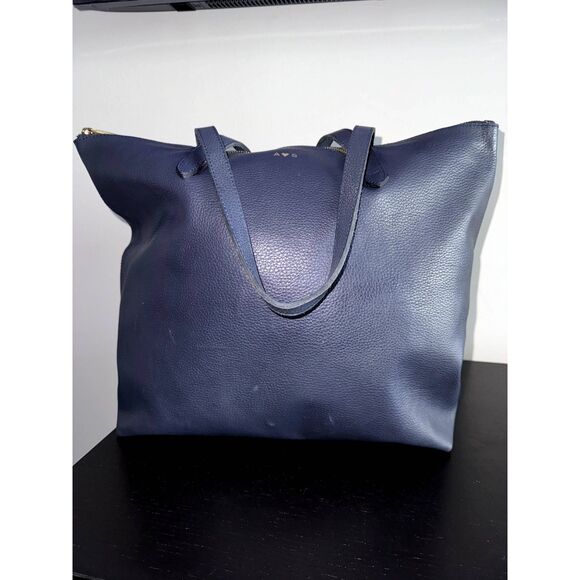 CUYANA Pebble Navy Leather Handbag TOTE Satchel Shoulder Strap - Picture 2 of 7